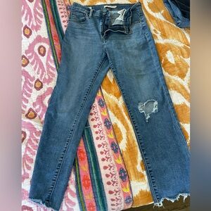 Levi 724 High Rise Straight Crop